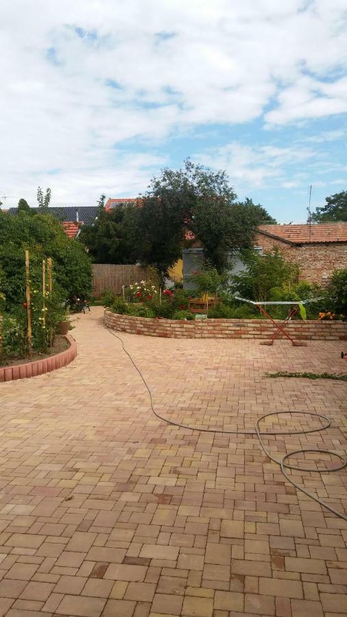 Za Vodou Guest House Moravská Nová Ves Екстериор снимка